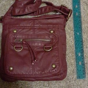 Cute burgundy crossover body purse